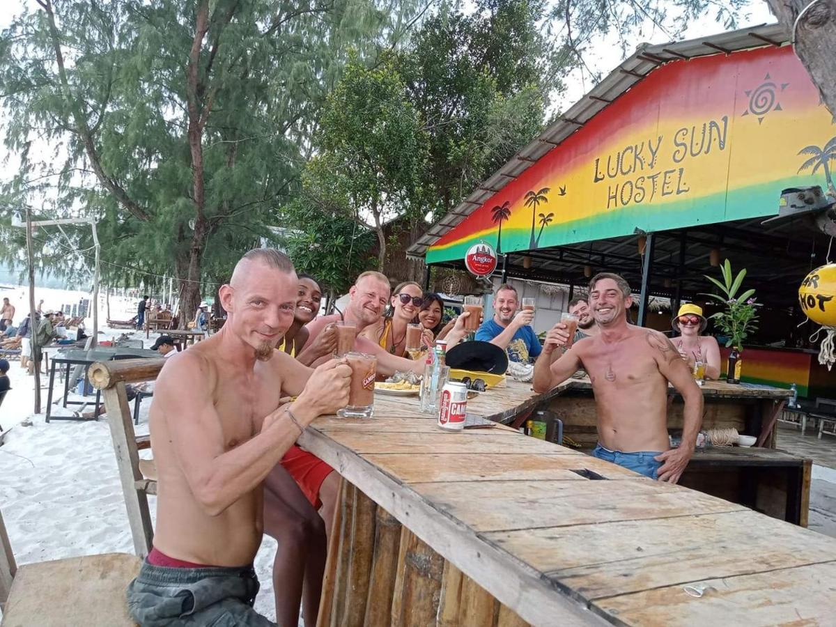 Lucky Sun Saracen Bay Hostel Koh Rong Sanloem Buitenkant foto