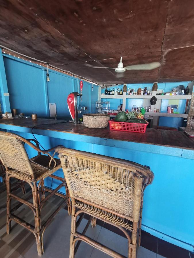 Lucky Sun Saracen Bay Hostel Koh Rong Sanloem Buitenkant foto
