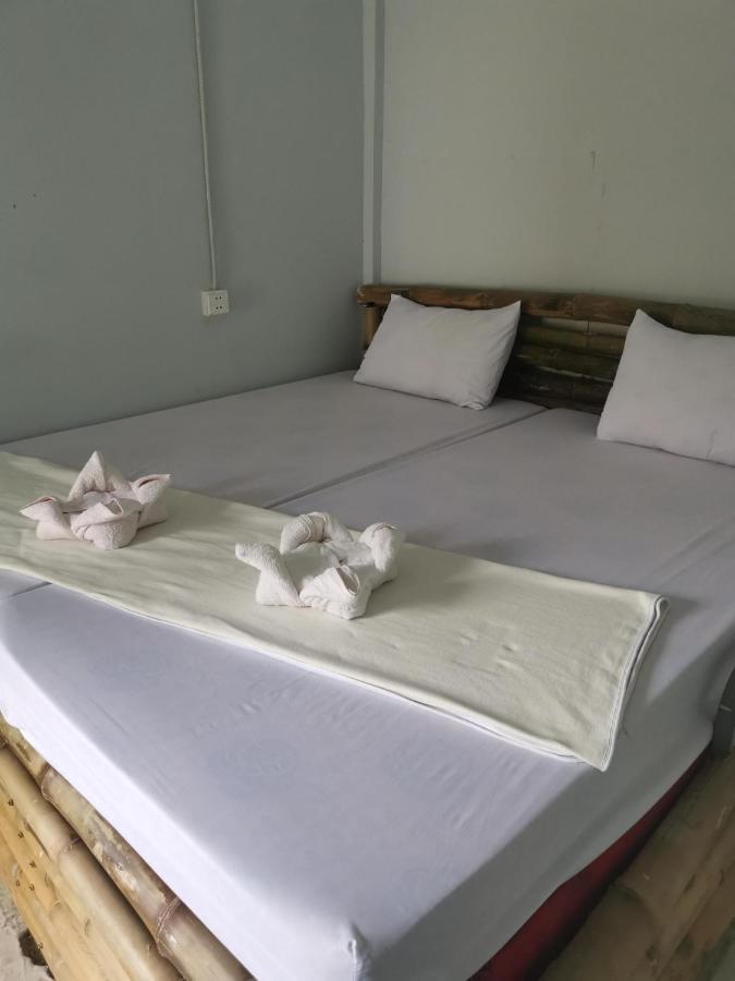 Lucky Sun Saracen Bay Hostel Koh Rong Sanloem Buitenkant foto